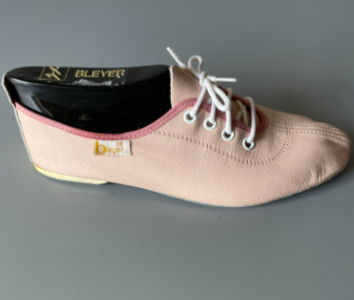 Bleyer - Jazz ballet shoe - 7420 attached heel Pink